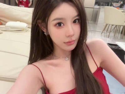 墨香与茶香，书店角落的静谧时光